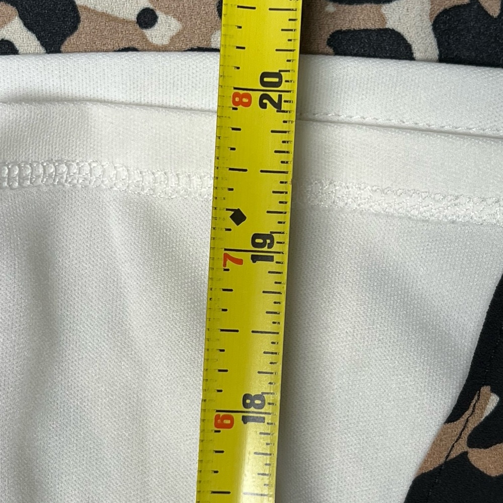 Skirt - Picture 3 of 4